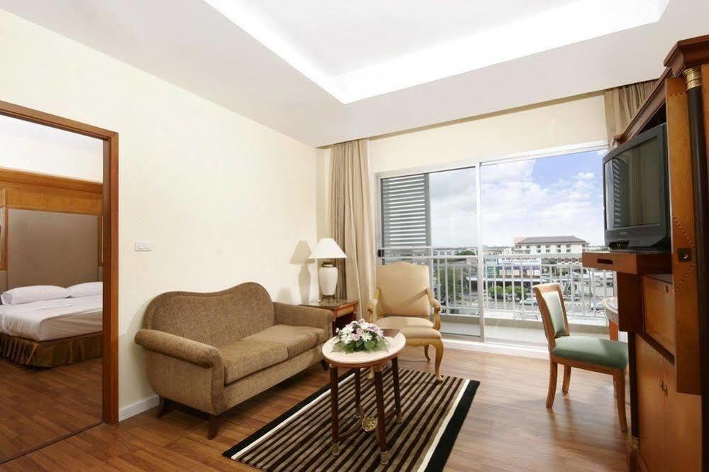 Kameo Grand Hotel & Serviced Apartment, Rayong Exterior foto