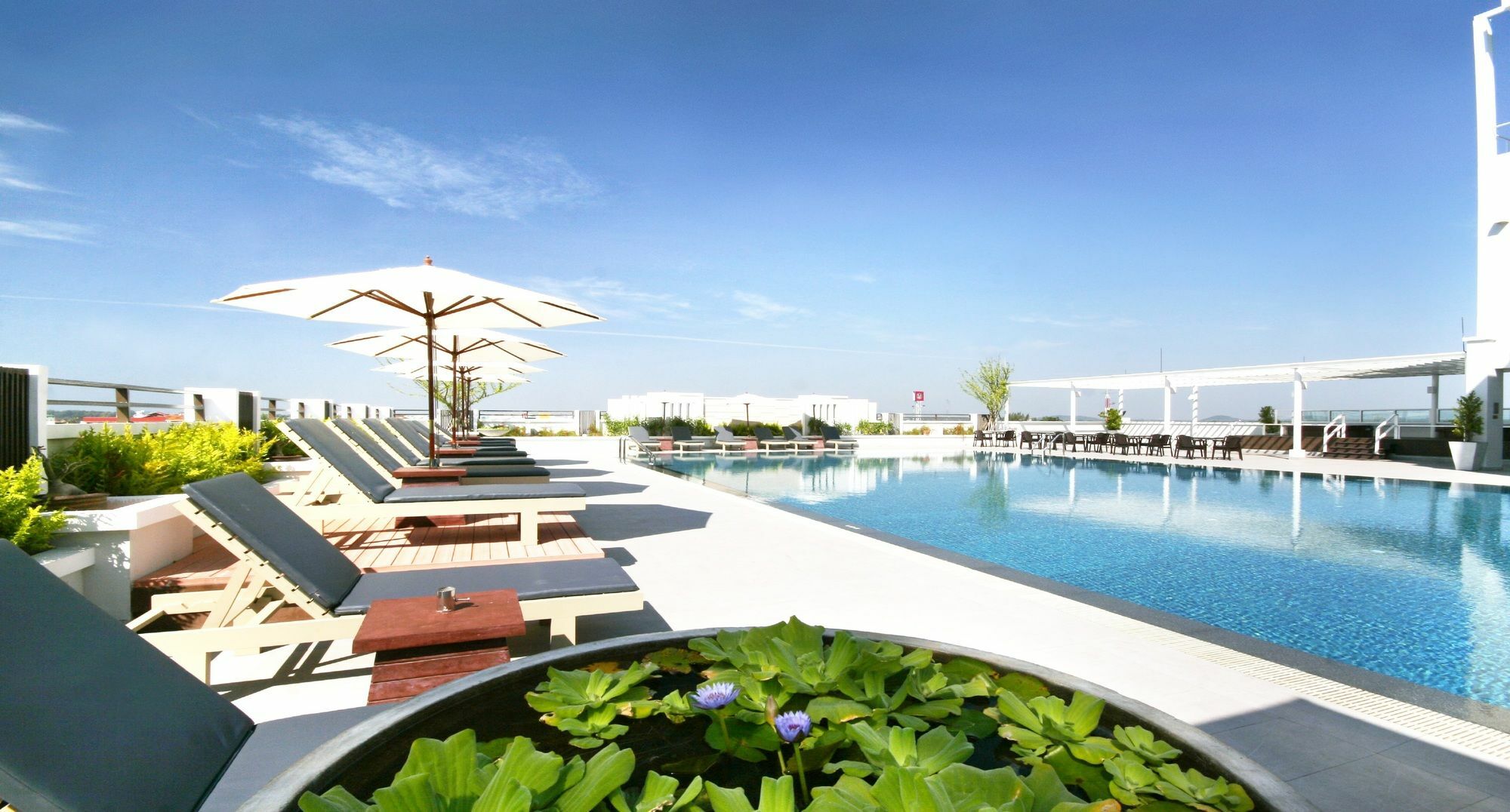 Kameo Grand Hotel & Serviced Apartment, Rayong Exterior foto