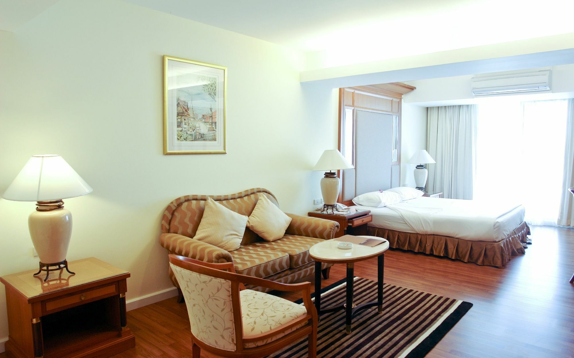 Kameo Grand Hotel & Serviced Apartment, Rayong Exterior foto