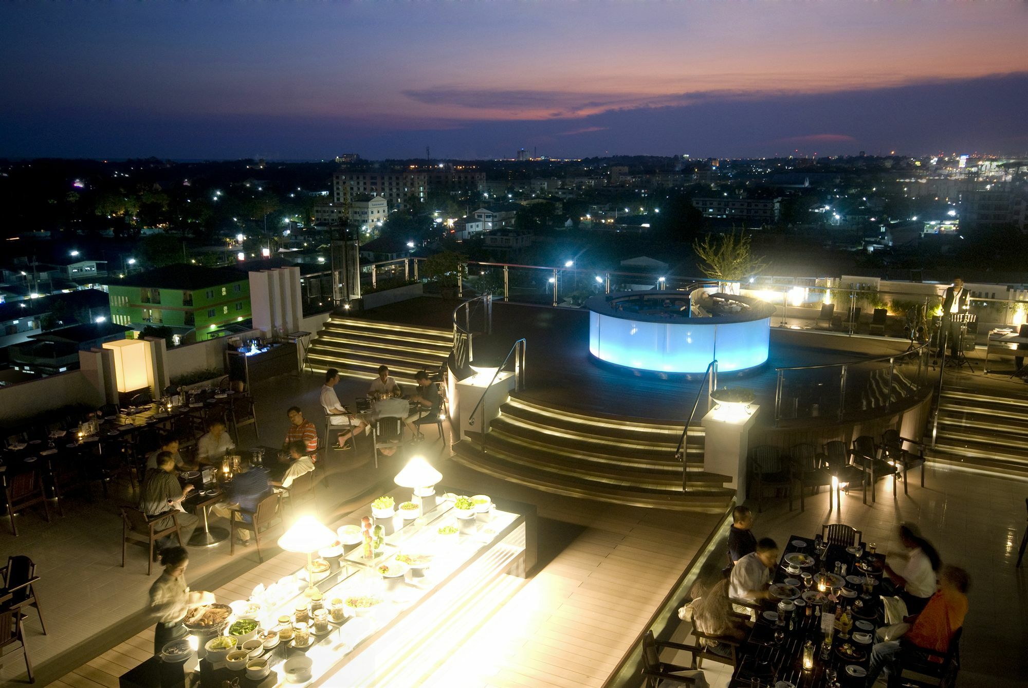 Kameo Grand Hotel & Serviced Apartment, Rayong Exterior foto